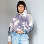 Cropped tie-dye hoodie sweatshirt in purple and blue patterns, ideal crop hoodie style