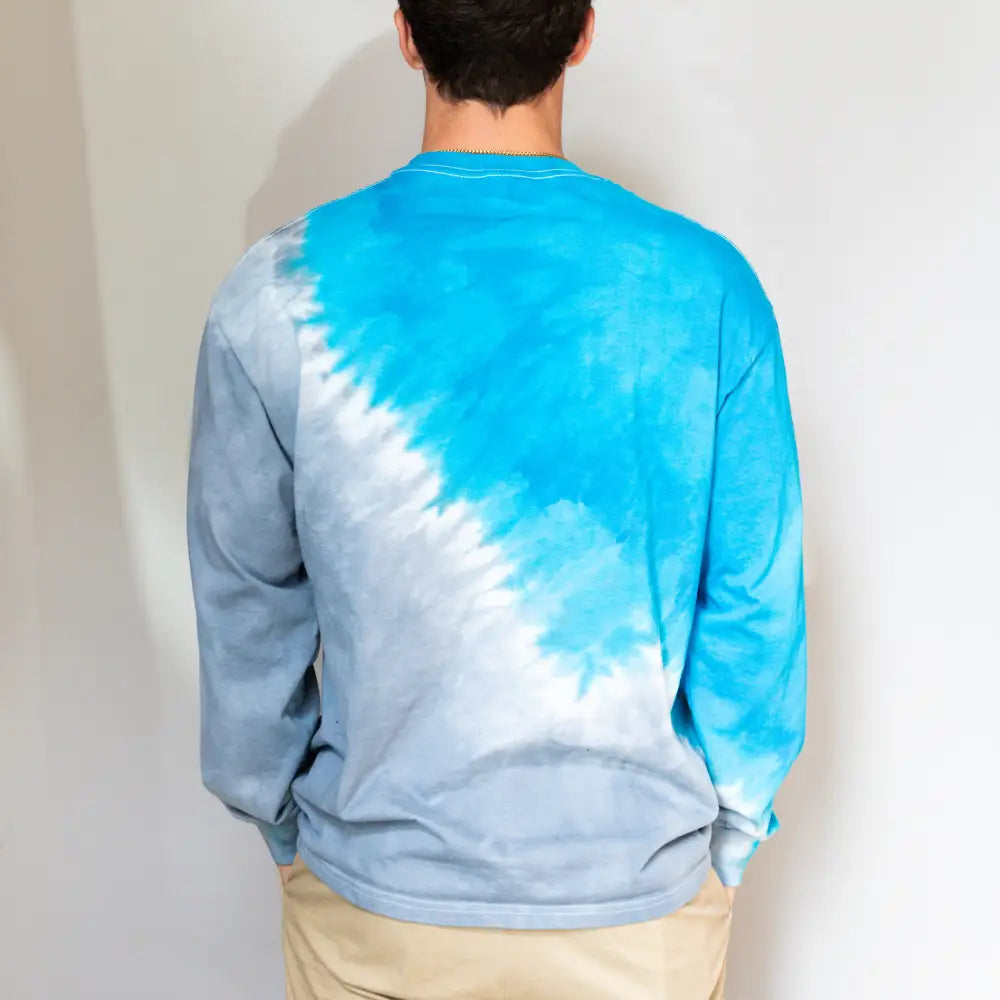 Tie dye long sleeve sweatshirt with diagonal blue and white pattern for casual wear